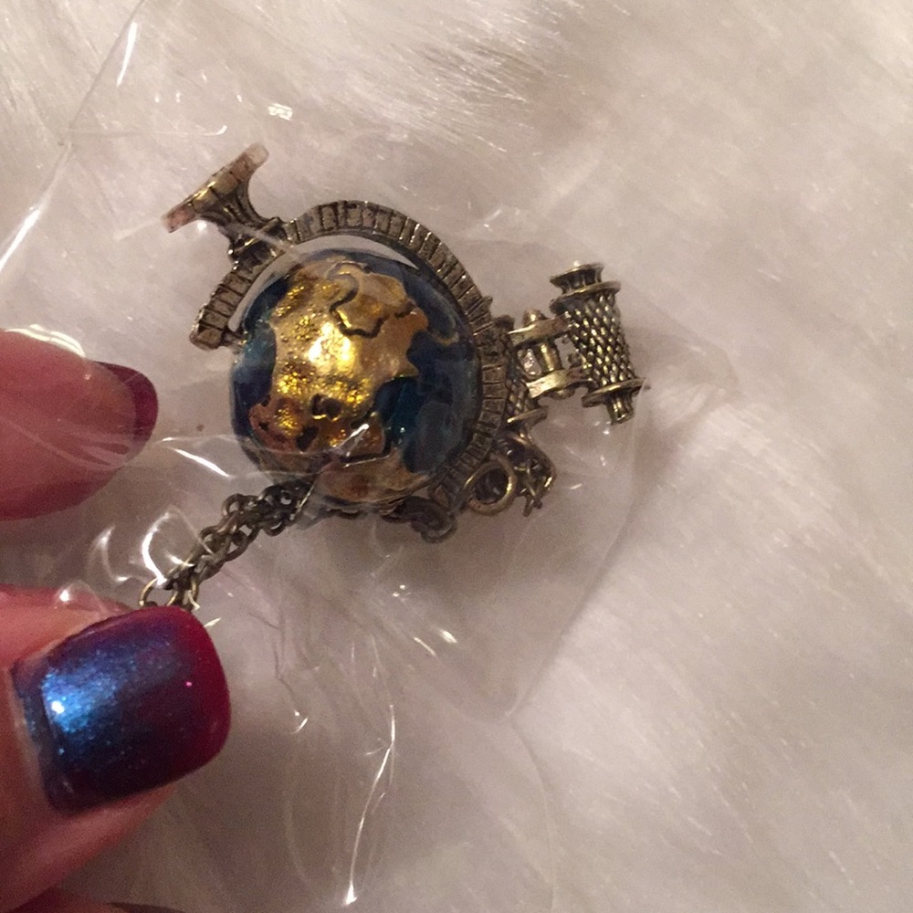 FREE GIFT 🎁 New globe telescope bronze pendant - Picture 5 of 9